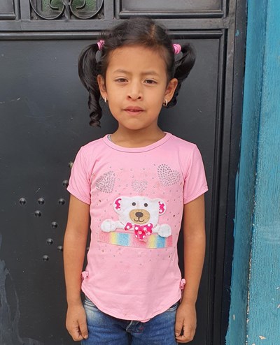 Help Irlanda Sofia by becoming a child sponsor. Sponsoring a child is a rewarding and heartwarming experience.