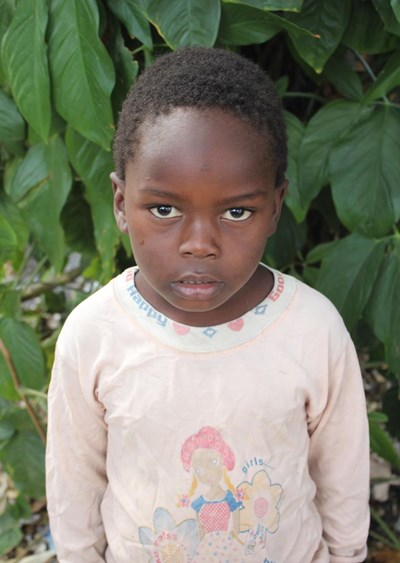 Help Leonard by becoming a child sponsor. Sponsoring a child is a rewarding and heartwarming experience.