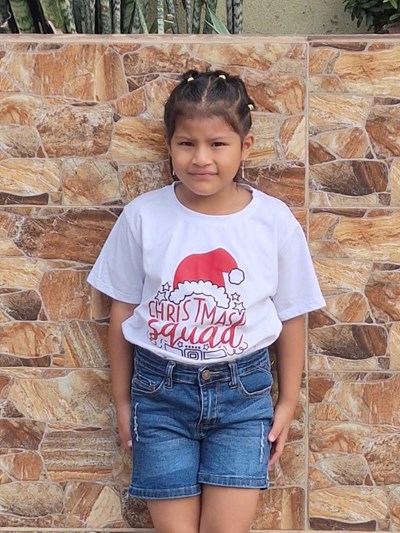 Help Yarieli Kaitlyn by becoming a child sponsor. Sponsoring a child is a rewarding and heartwarming experience.