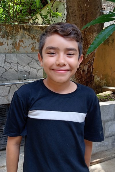 Help Wilmer Obed by becoming a child sponsor. Sponsoring a child is a rewarding and heartwarming experience.