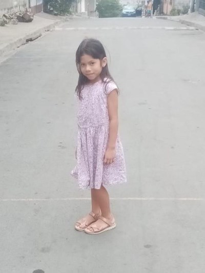 Help Analía Nicole by becoming a child sponsor. Sponsoring a child is a rewarding and heartwarming experience.