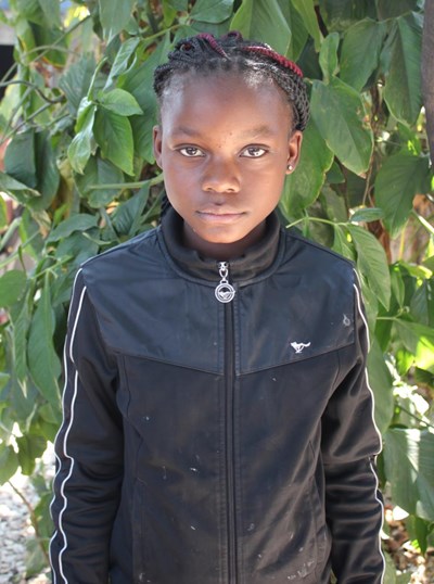 Help Anna by becoming a child sponsor. Sponsoring a child is a rewarding and heartwarming experience.