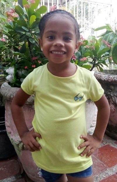 Help Kara Melissa by becoming a child sponsor. Sponsoring a child is a rewarding and heartwarming experience.