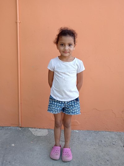 Help Adriana Nohemy by becoming a child sponsor. Sponsoring a child is a rewarding and heartwarming experience.