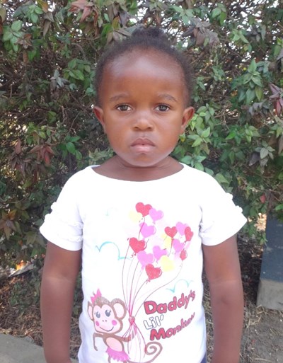 Help Aliana by becoming a child sponsor. Sponsoring a child is a rewarding and heartwarming experience.