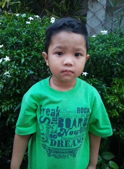 Help Thirdy D. by becoming a child sponsor. Sponsoring a child is a rewarding and heartwarming experience.