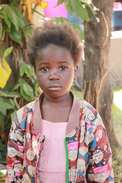 Help Jane by becoming a child sponsor. Sponsoring a child is a rewarding and heartwarming experience.