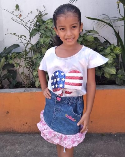 Help Dayanara Sofia by becoming a child sponsor. Sponsoring a child is a rewarding and heartwarming experience.