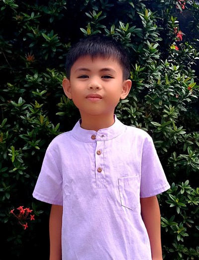 Help Renz Aedward A. by becoming a child sponsor. Sponsoring a child is a rewarding and heartwarming experience.