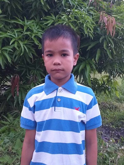 Help Christopher Jan P. by becoming a child sponsor. Sponsoring a child is a rewarding and heartwarming experience.