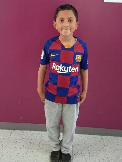 Help Adair Albeiro by becoming a child sponsor. Sponsoring a child is a rewarding and heartwarming experience.