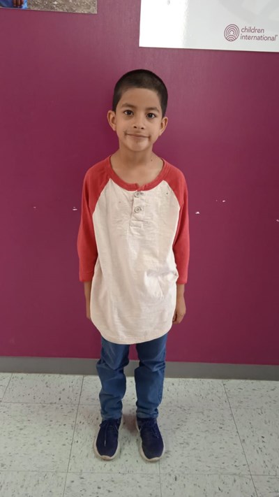 Help Brayan Ariel by becoming a child sponsor. Sponsoring a child is a rewarding and heartwarming experience.