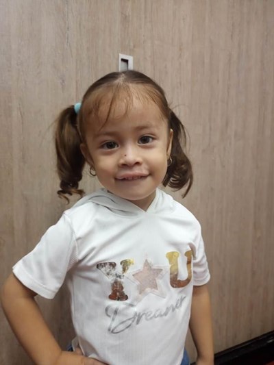 Help Yulianys Isabel by becoming a child sponsor. Sponsoring a child is a rewarding and heartwarming experience.