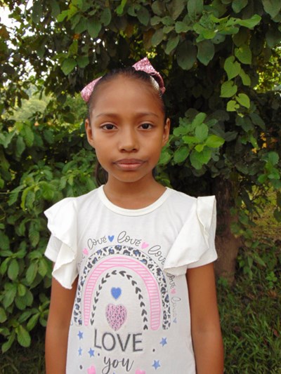 Help Denisse Victoria by becoming a child sponsor. Sponsoring a child is a rewarding and heartwarming experience.