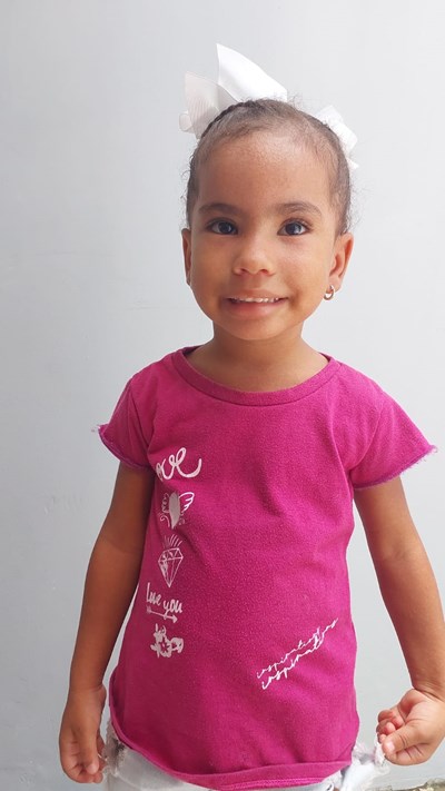 Help Oriana Isabella by becoming a child sponsor. Sponsoring a child is a rewarding and heartwarming experience.