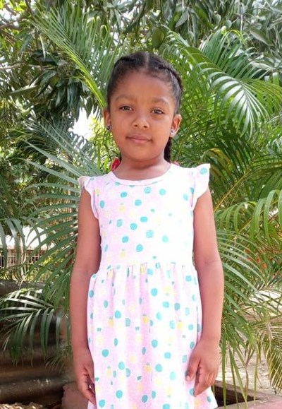 Help Rosa Elvira by becoming a child sponsor. Sponsoring a child is a rewarding and heartwarming experience.