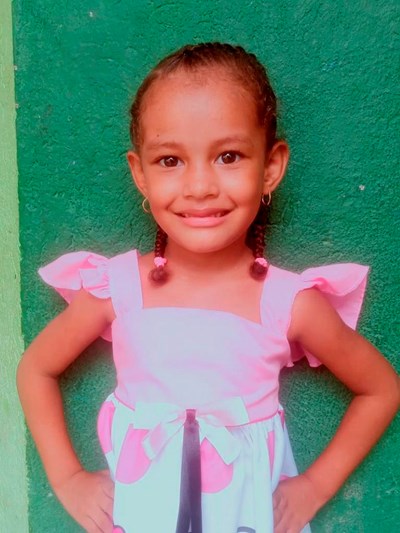 Help Lianna Yohexy by becoming a child sponsor. Sponsoring a child is a rewarding and heartwarming experience.