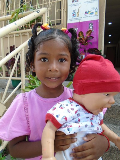 Help Guadalupe Esperanza by becoming a child sponsor. Sponsoring a child is a rewarding and heartwarming experience.