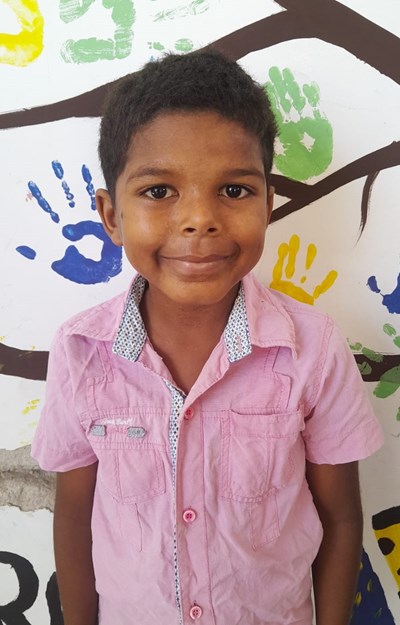 Help Yohan  David by becoming a child sponsor. Sponsoring a child is a rewarding and heartwarming experience.