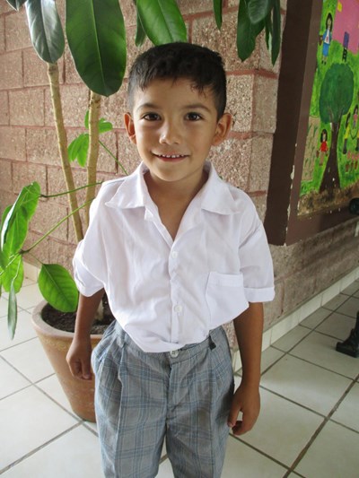 Help Erik Alejandro by becoming a child sponsor. Sponsoring a child is a rewarding and heartwarming experience.