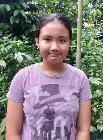 Ayude a Maria Sofia Angelica M. apadrinándole hoy. El apadrinamiento es una experiencia hermosa y gratificante.