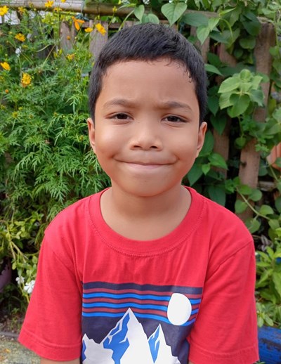 Help Francis Nico R. by becoming a child sponsor. Sponsoring a child is a rewarding and heartwarming experience.