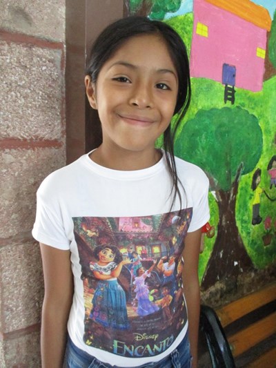 Help Evelyn Alejandra by becoming a child sponsor. Sponsoring a child is a rewarding and heartwarming experience.
