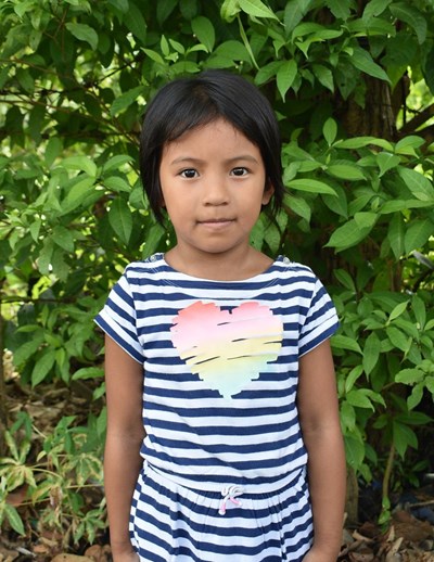 Help Amara Beatriz B. by becoming a child sponsor. Sponsoring a child is a rewarding and heartwarming experience.