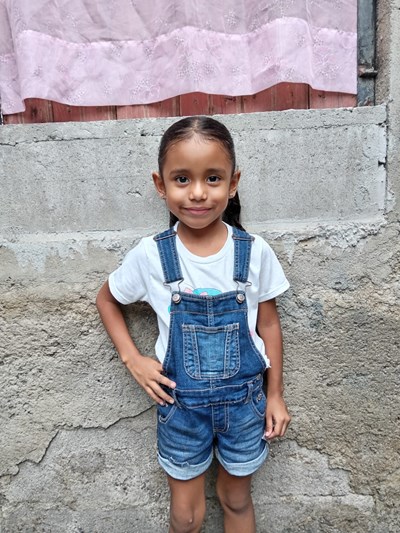 Help Camila Yulieth by becoming a child sponsor. Sponsoring a child is a rewarding and heartwarming experience.