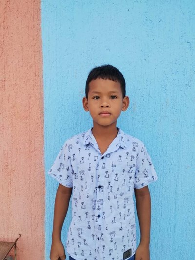 Help Osman De Jesus by becoming a child sponsor. Sponsoring a child is a rewarding and heartwarming experience.