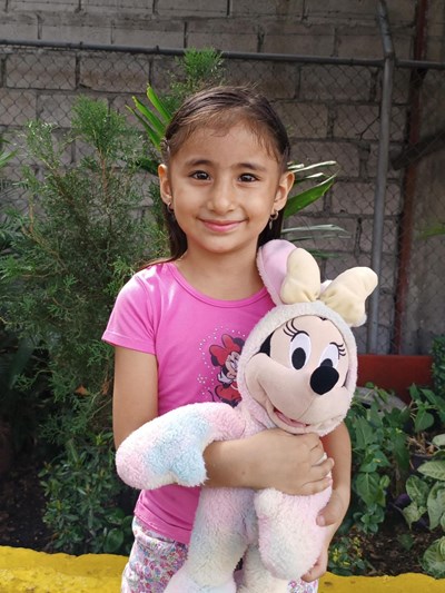 Help Kristel Alexa by becoming a child sponsor. Sponsoring a child is a rewarding and heartwarming experience.