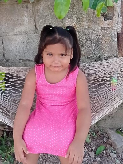 Help Keysha Valentina by becoming a child sponsor. Sponsoring a child is a rewarding and heartwarming experience.