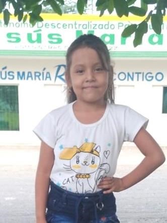 Help Conny Anahi by becoming a child sponsor. Sponsoring a child is a rewarding and heartwarming experience.
