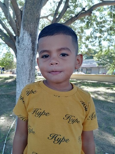 Help Allan Mateo by becoming a child sponsor. Sponsoring a child is a rewarding and heartwarming experience.