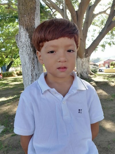 Help Matthew Alesandro by becoming a child sponsor. Sponsoring a child is a rewarding and heartwarming experience.