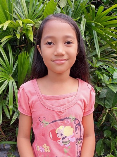 Help Antonette B. by becoming a child sponsor. Sponsoring a child is a rewarding and heartwarming experience.