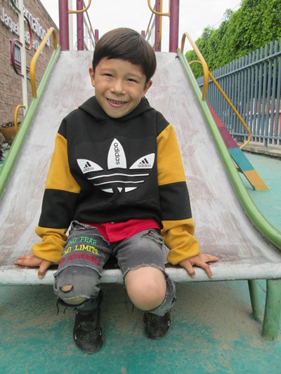 Help Jonatan Tadeo by becoming a child sponsor. Sponsoring a child is a rewarding and heartwarming experience.