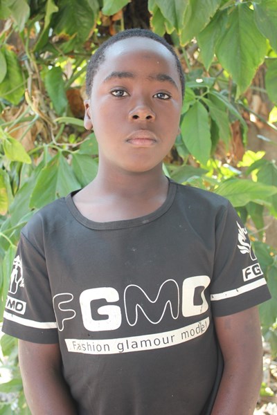 Help Benson by becoming a child sponsor. Sponsoring a child is a rewarding and heartwarming experience.