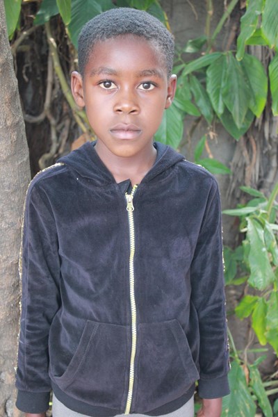 Help Annah by becoming a child sponsor. Sponsoring a child is a rewarding and heartwarming experience.