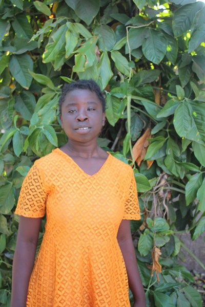 Help Janet by becoming a child sponsor. Sponsoring a child is a rewarding and heartwarming experience.