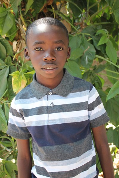 Help Elijah by becoming a child sponsor. Sponsoring a child is a rewarding and heartwarming experience.