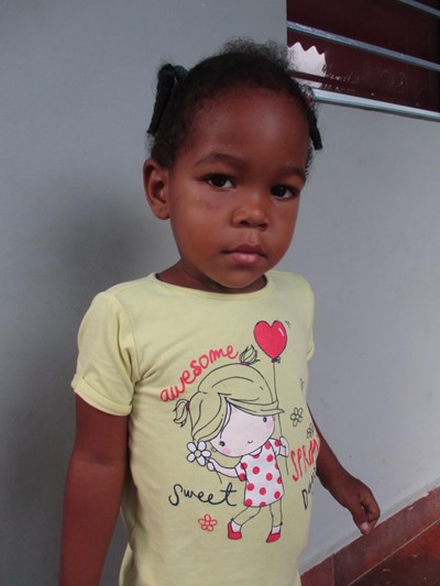 Help Ema Nathasha by becoming a child sponsor. Sponsoring a child is a rewarding and heartwarming experience.