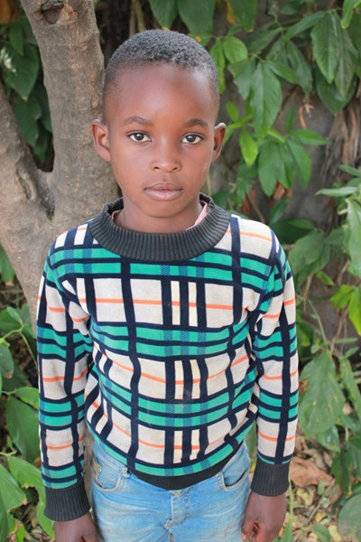Help Wisdom by becoming a child sponsor. Sponsoring a child is a rewarding and heartwarming experience.