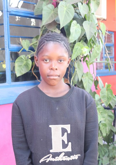 Help Regina by becoming a child sponsor. Sponsoring a child is a rewarding and heartwarming experience.