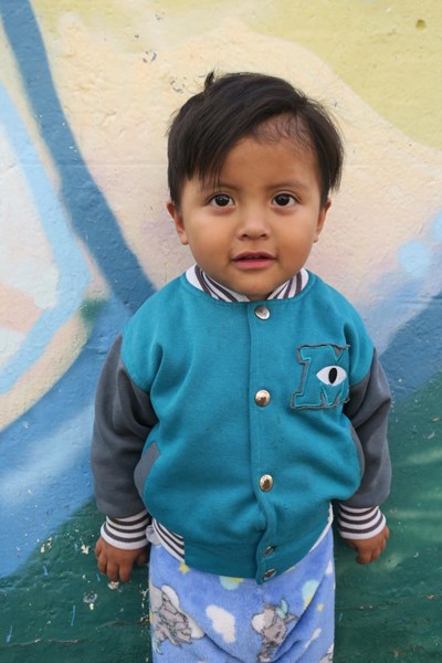 Help Juan Fernando by becoming a child sponsor. Sponsoring a child is a rewarding and heartwarming experience.