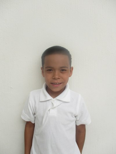 Help Juan Carlos Jofiel by becoming a child sponsor. Sponsoring a child is a rewarding and heartwarming experience.