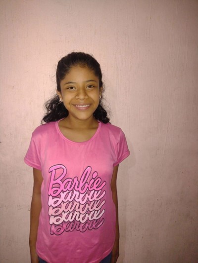 Help Lesly Citlally by becoming a child sponsor. Sponsoring a child is a rewarding and heartwarming experience.