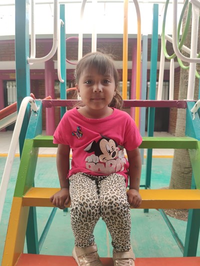Help Fernanda Michelle by becoming a child sponsor. Sponsoring a child is a rewarding and heartwarming experience.
