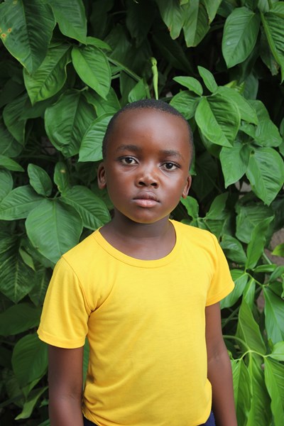 Help Jonathan by becoming a child sponsor. Sponsoring a child is a rewarding and heartwarming experience.