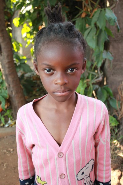 Help Dinase by becoming a child sponsor. Sponsoring a child is a rewarding and heartwarming experience.